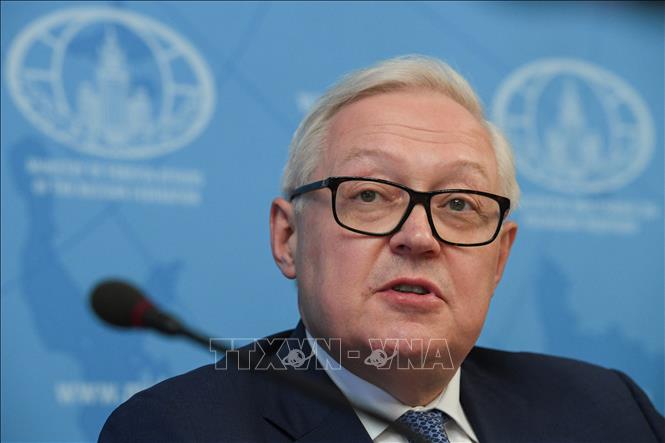 Замглавы МИД РФ и посол США обсудили двусторонние отношения