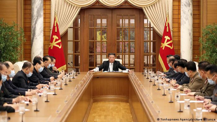 В КНДР объявили крупный инцидент из-за коронавируса