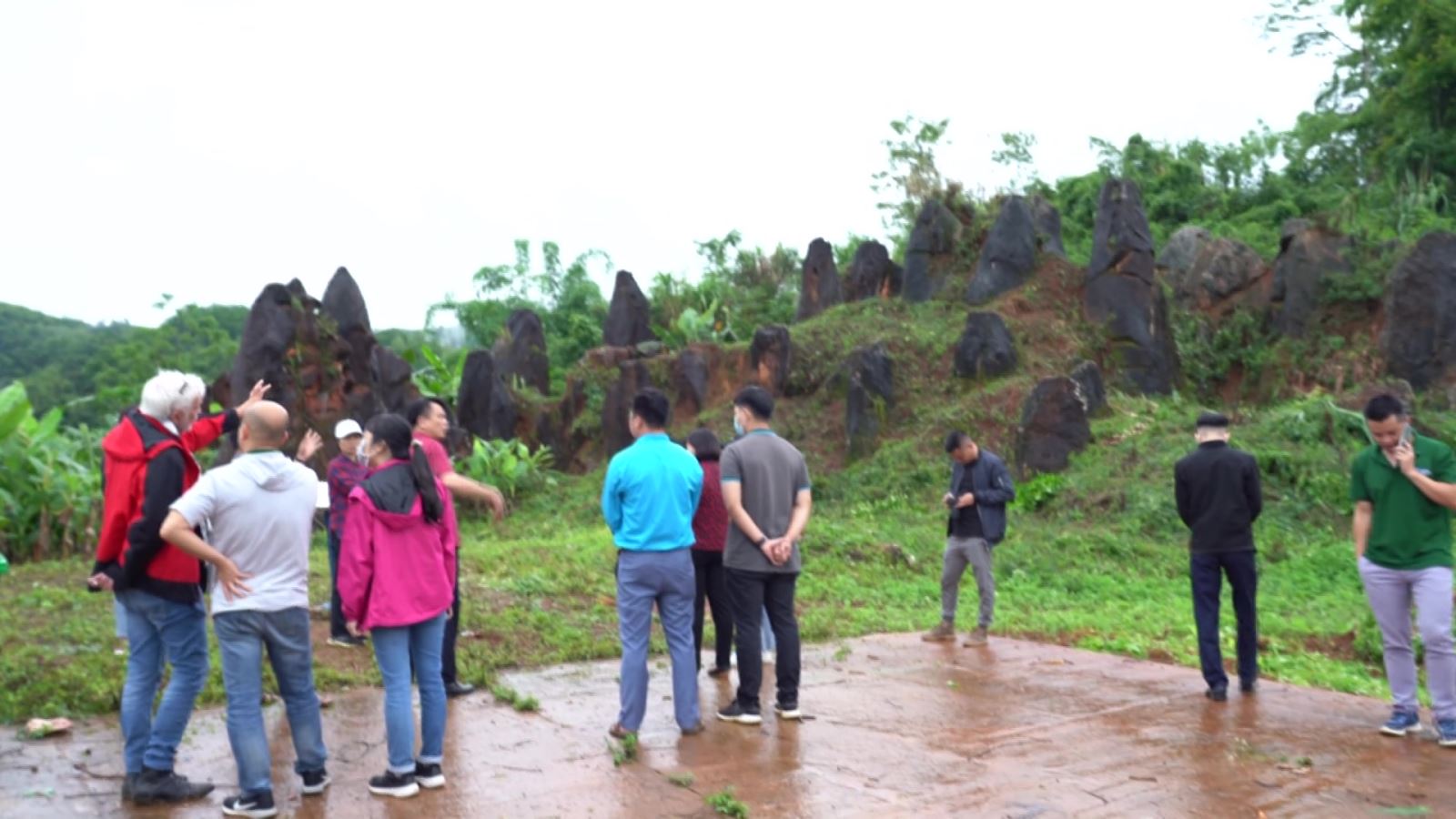 Создание дополнительных средств к существованию для людей в районе Глобального геопарка ЮНЕСКО Нон Ныок Каобанг