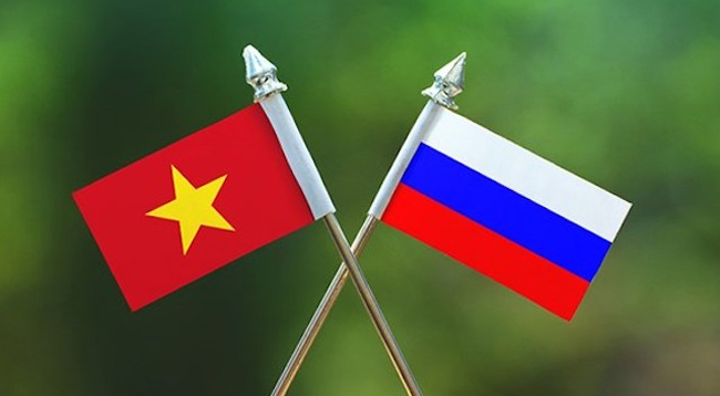 Поздравительные телеграммы в связи с Днем России
