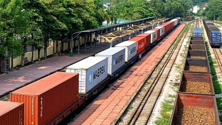 В провинции Лангшон нормализуется импорт и экспорт по железной дороге