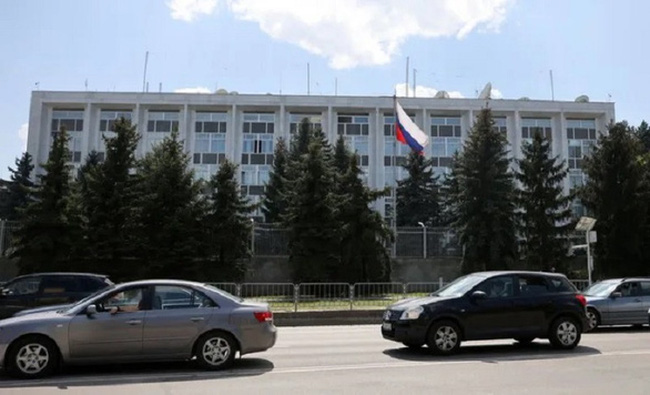 Болгария высылает 70 российских дипломатов