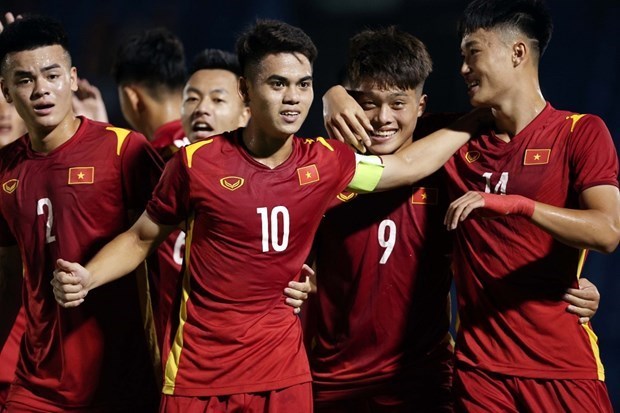 Сборная Вьетнама по футболу до U20 по футболу сыграет в товарищеском матче с палестинской командой на стадионе Вьетчи