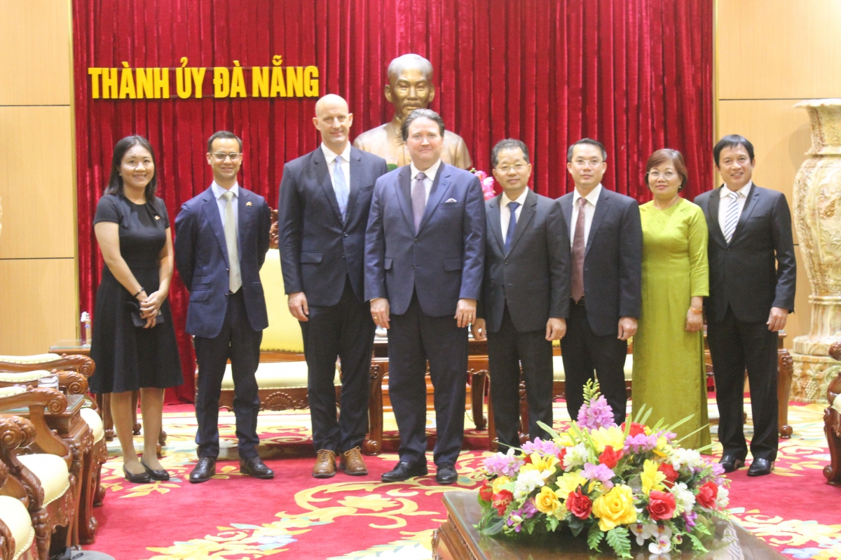 Инвестиционная среда в Дананге привлекает американских инвесторов