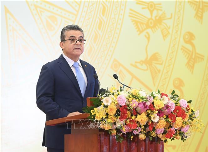 Посол Палестины во Вьетнаме Вьетнам — одна из самых быстрорастущих и восстанавливающихся экономик в регионе