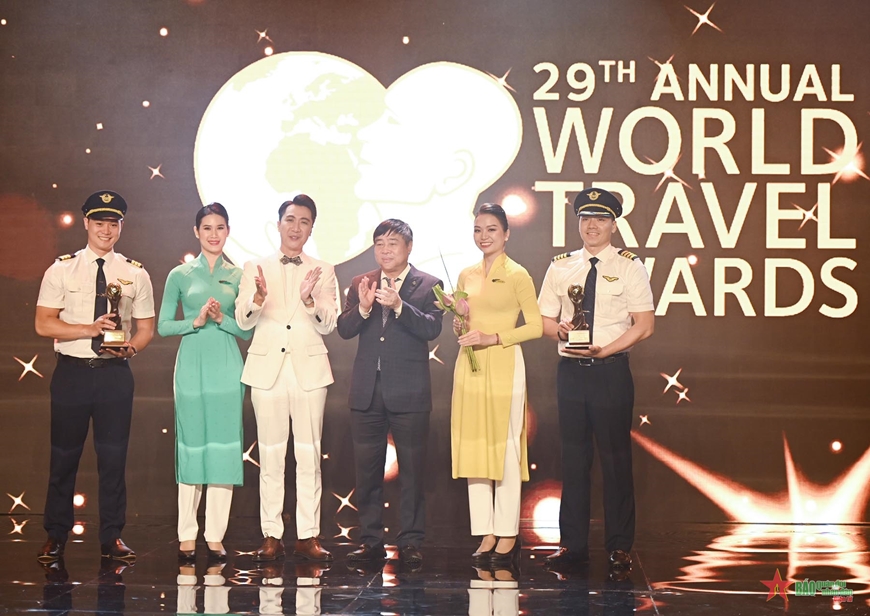 Многие вьетнамские компании были отмечены на церемонии вручения наград World Travel Awards для региона Азии и Океании