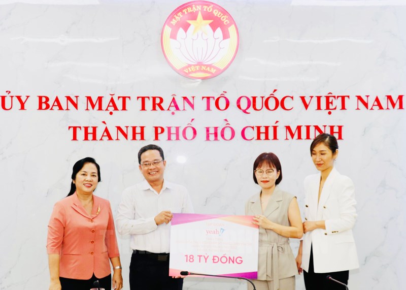 Хошимин более 400 тонн предметов первой необходимости пожертвовано сиротам и нуждающимся