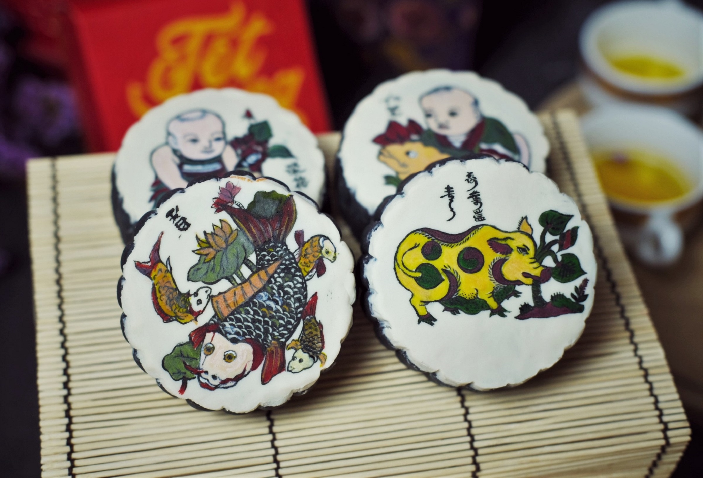 Лунные пироги - произведения искусства