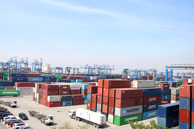 К концу 2022 года общий объем торговли Вьетнама может превысить 700 миллиардов долларов США