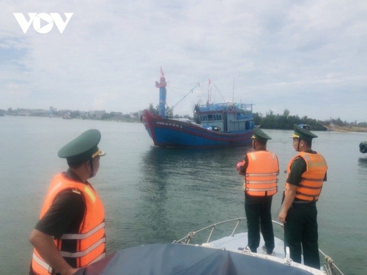 Правительство потребовало принять срочные меры против тайфуна «Нору»