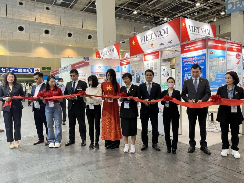Вьетнамская продукция привлекла внимание посетителей на выставке «M-Tech Osaka 2022»