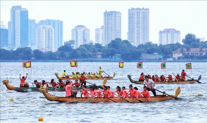 Окончание Ханойской гонки лодок-драконов – 2022
