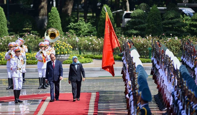 Президенты Вьетнама и Сингапура провели переговоры