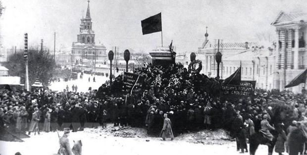 105-я годовщина Октябрьской революции вечные ценности