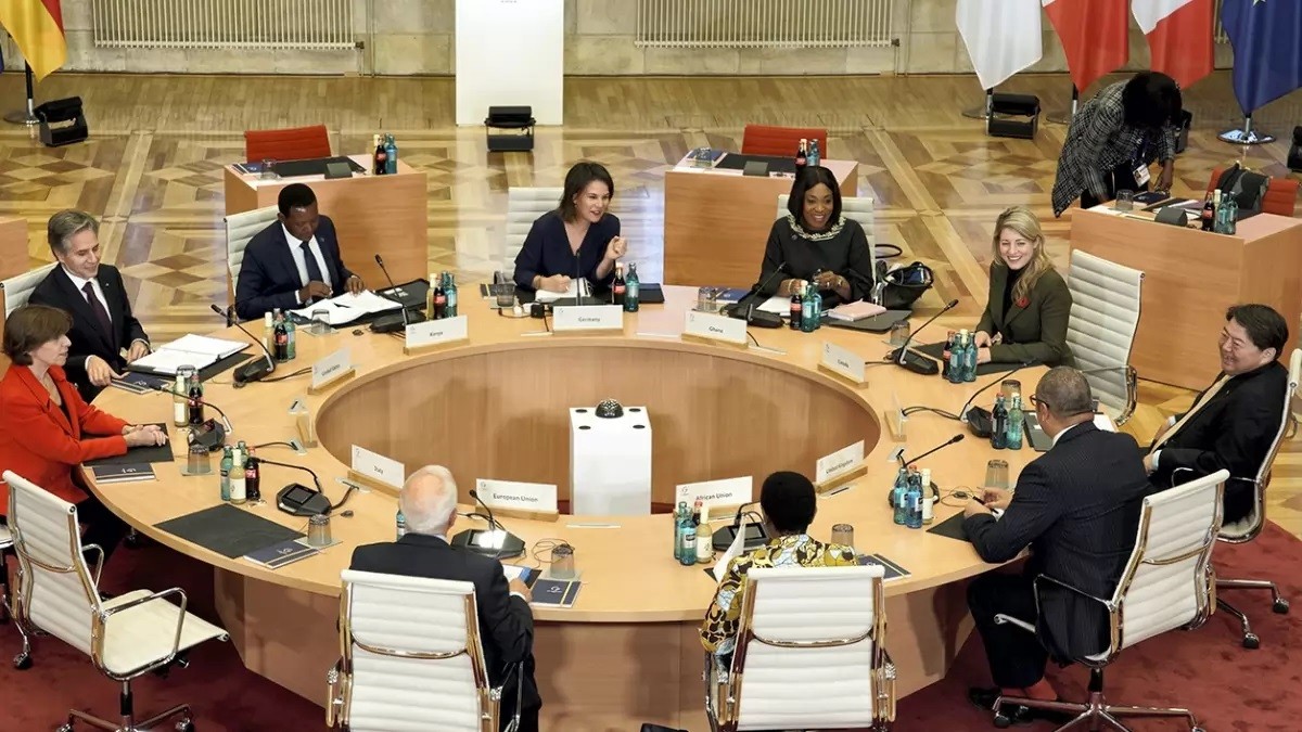 G7 уделяет пристальное внимание ситуации в Восточном море»