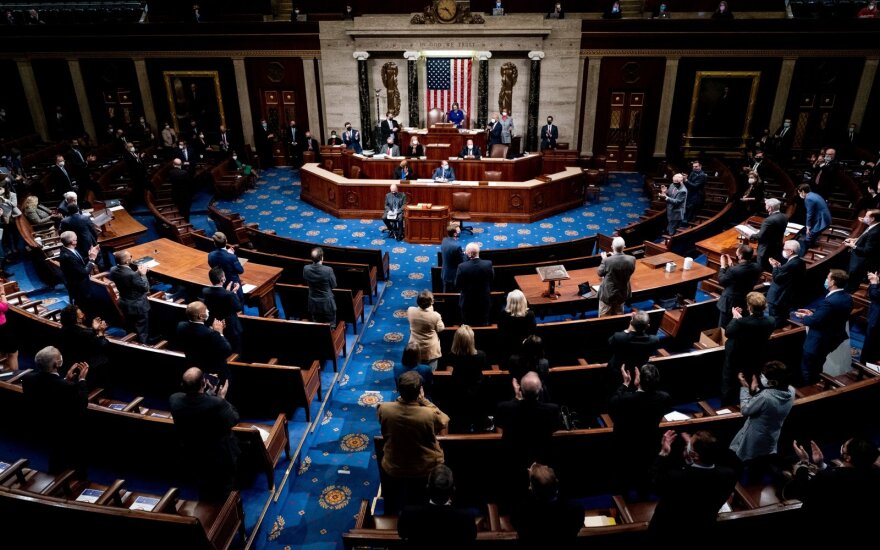 Демократы получили контроль над Сенатом