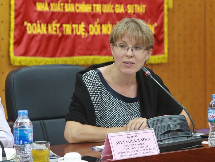 Преподавательница Светлана Глазунова любит Вьетнам благодаря подаркам своего отца