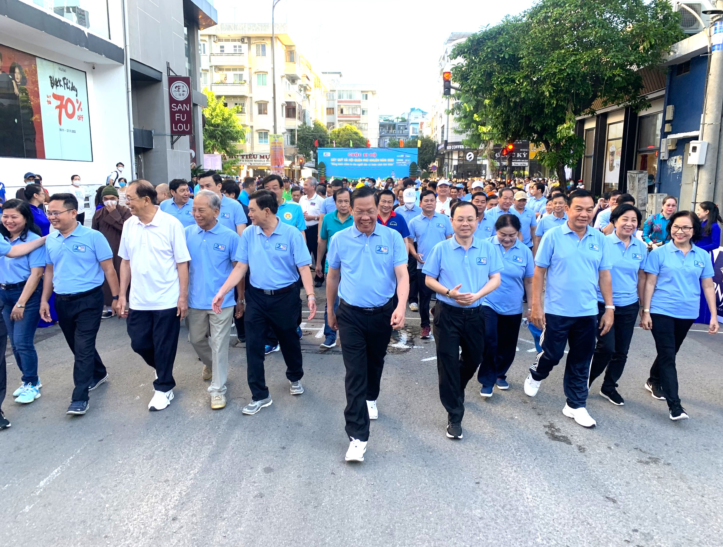 Свыше 4 тыс человек приняли участие в пешей акции по сбору средств для помощи нуждающимся