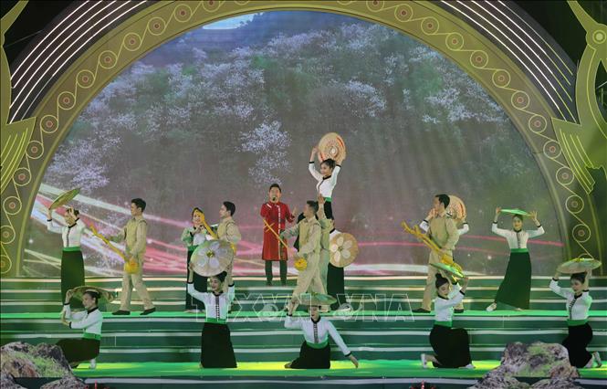 Открылся фестиваль культуры, спорта и туризма нацменьшинств Северо-Запада Вьетнама