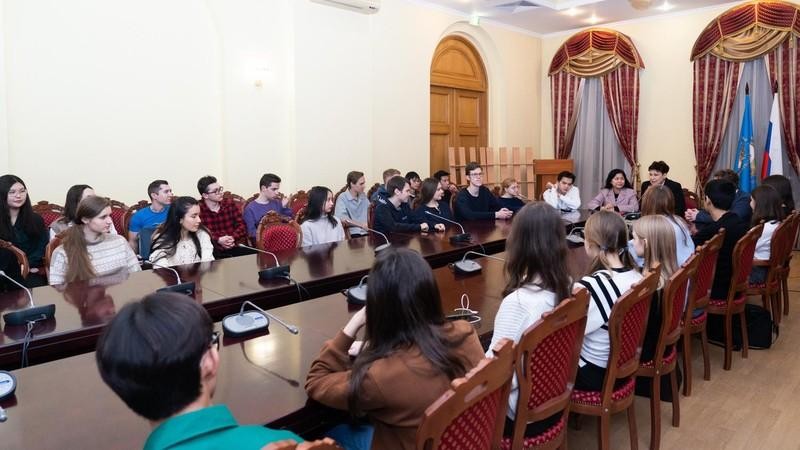 В МГЛУ отметили победу «Дьенбьенфу в воздухе»