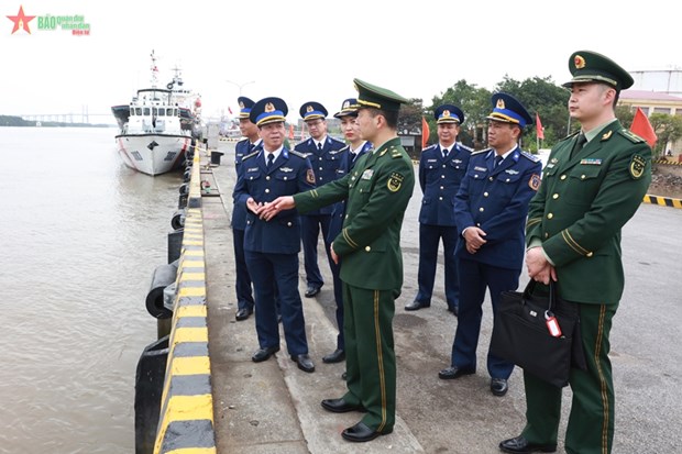 Морская полиция Китая провела рабочую встречу с командованием морской полиции Вьетнама первого округа