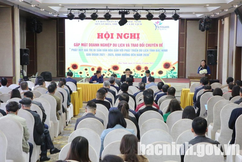 Содействие развитию туризма в увязке с популяризацией культурного наследия