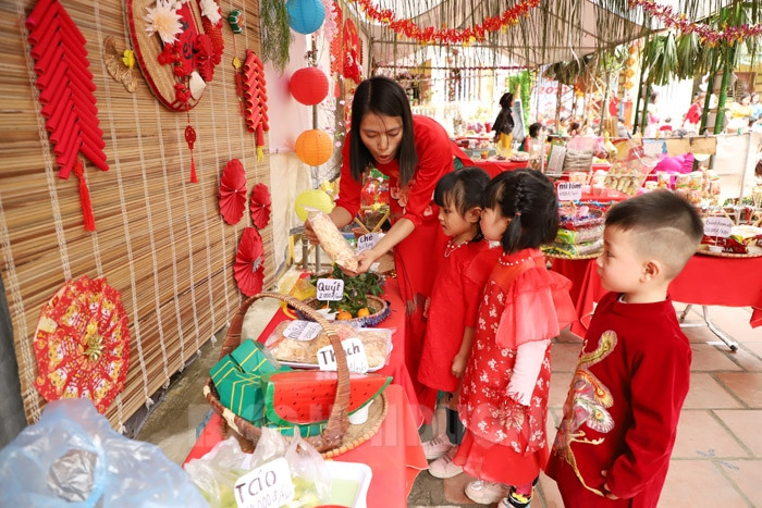 Весенний фестиваль привлек детей