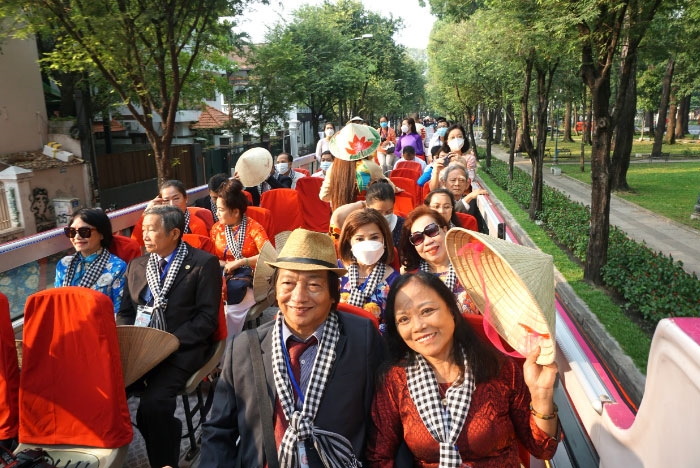 Туристическая отрасль привлекает вьетнамских эмигрантов к встрече Тета на Родине