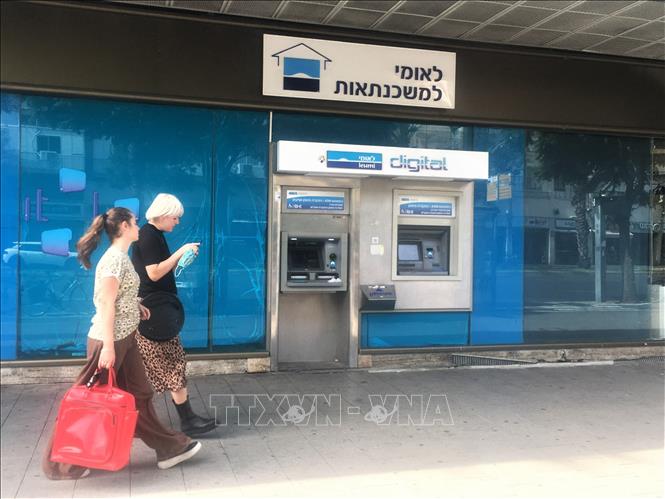 Израильский шекель рекордно снизился по отношению к доллару США