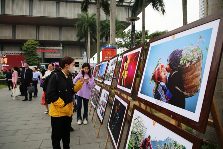 «Весенние дороги» на журналистских фотографиях