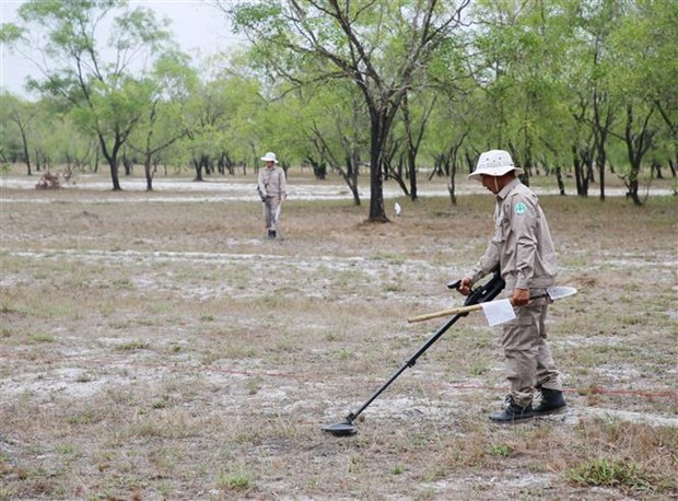 Провинция Куангчи мобилизует ресурсы для борьбы с бомбами и минами