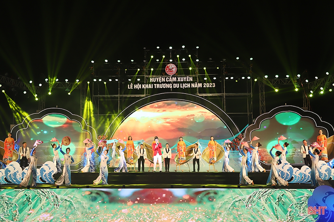 Открытие туристического фестиваля Камсуен