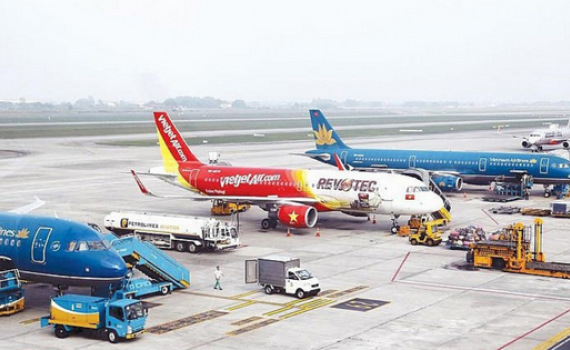 Аэропорты обеспечивают безопасность в пиковый период 30 апреля - 1 мая