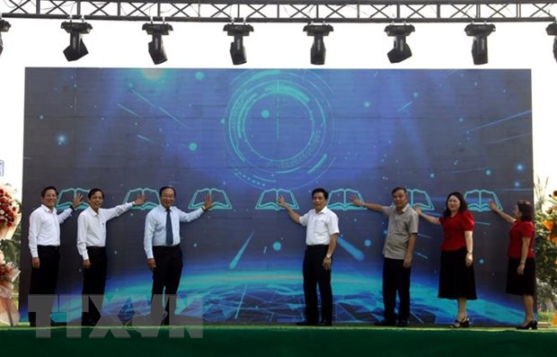 Открылась первая в стране цифровая общественная библиотека