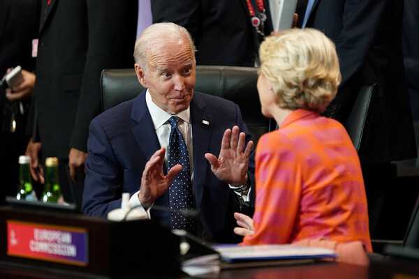 Джо Байден обсудил с главой Еврокомиссии вопрос поддержания международного порядка