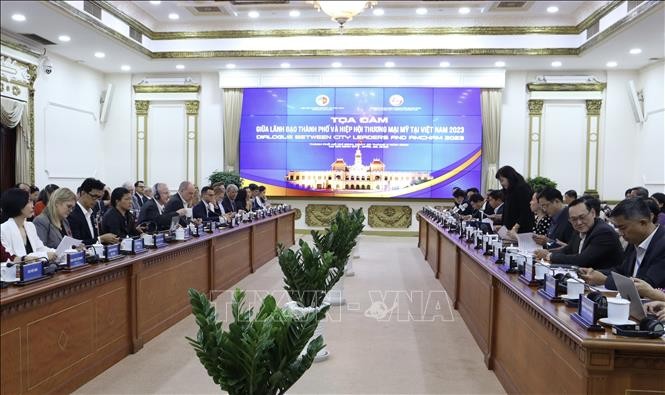 Г Хошимин обсудил с американскими предприятиями вопросы социально-экономического сотрудничества