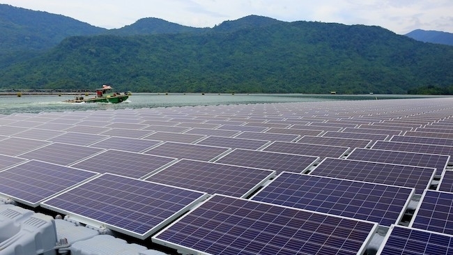 На Вьетнам приходится почти треть солнечных панелей, импортируемых США