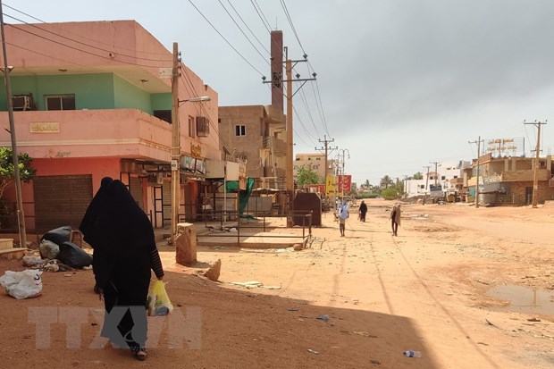 Конфликтующие стороны в Судане договорились о 24-часовом прекращении огня