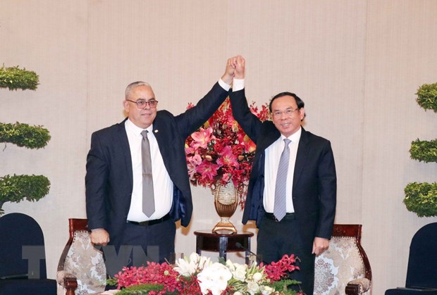 Вьетнамско-кубинские отношения неуклонно развиваются