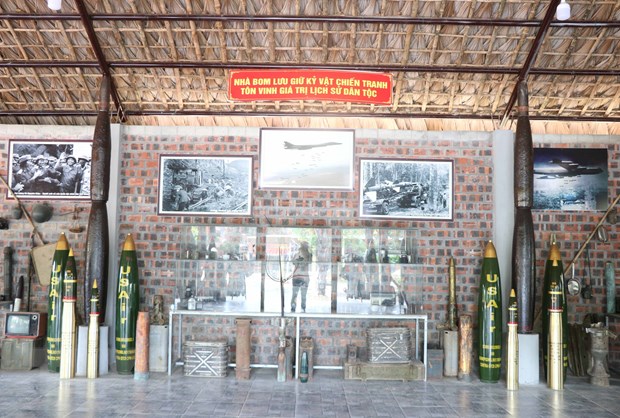 Уникальный «бомбовый дом» хранит военные памятные вещи в Куангчи