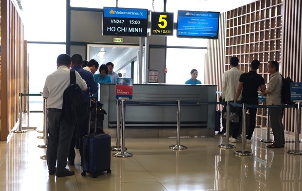Vietnam Airlines уведомляет пассажиров о выходе на посадку с помощью сообщений в трех аэропортах