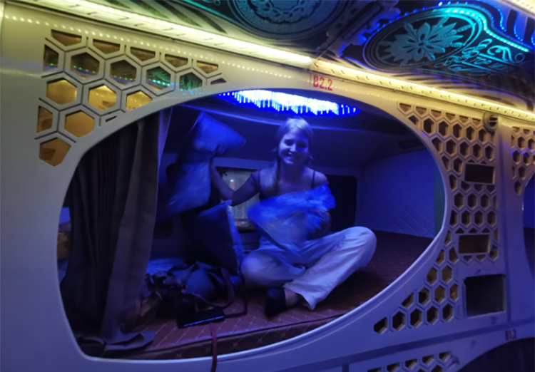 Спальный автобус во Вьетнаме глазами иностранцев