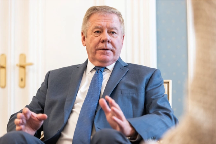 Россия остается открытой для политико-дипломатического урегулирования украинского кризиса