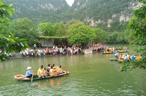 63-я годовщина со дня создания туристического сектора