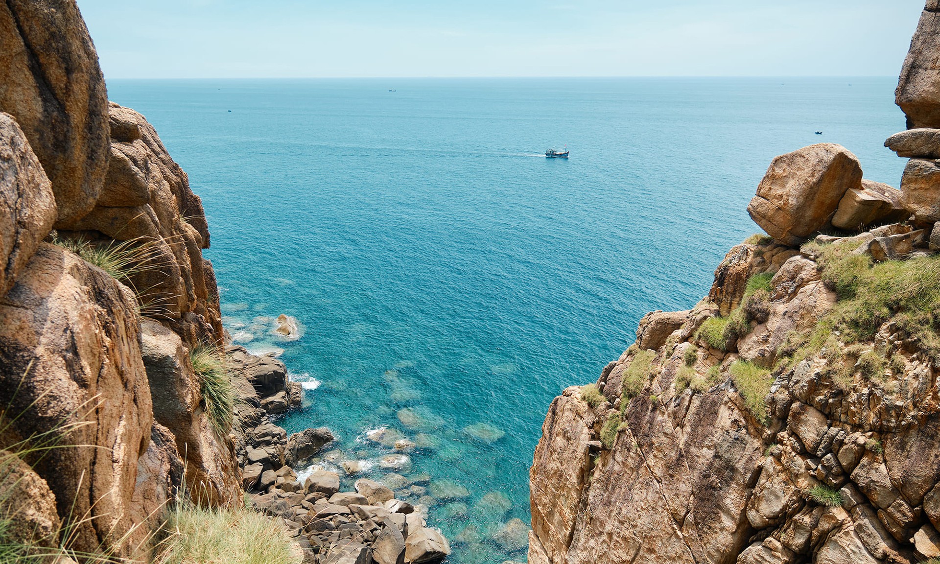 Откроем для себя самую красивую прибрежную дорогу во Вьетнаме