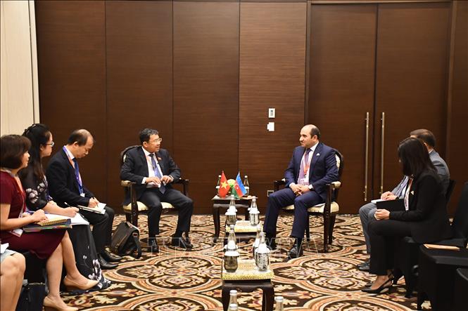 ГА АИПА-44 Вьетнам провёл двусторонние встречи с делегациями нескольких стран