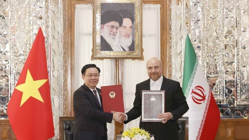 Историческая веха в отношениях Вьетнама с Индонезией и Ираном