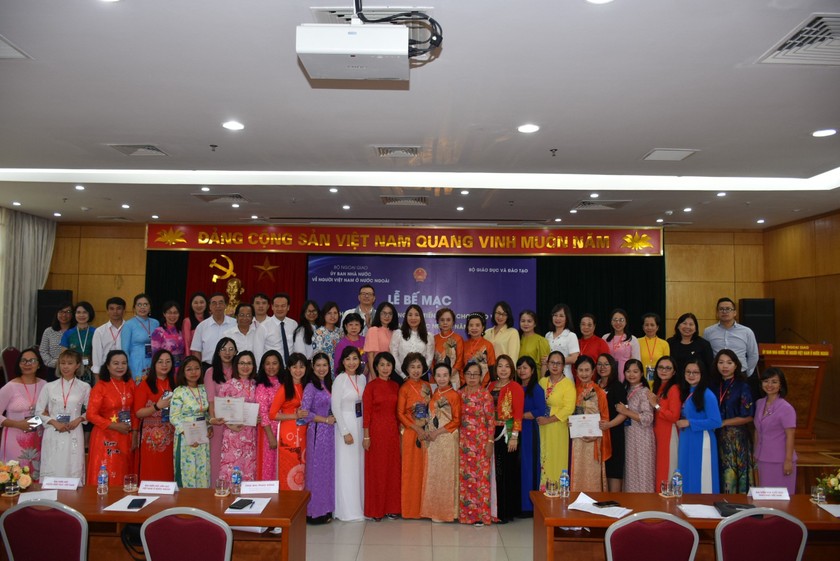 Дальнейшее повышение качества преподавания вьетнамского языка за рубежом