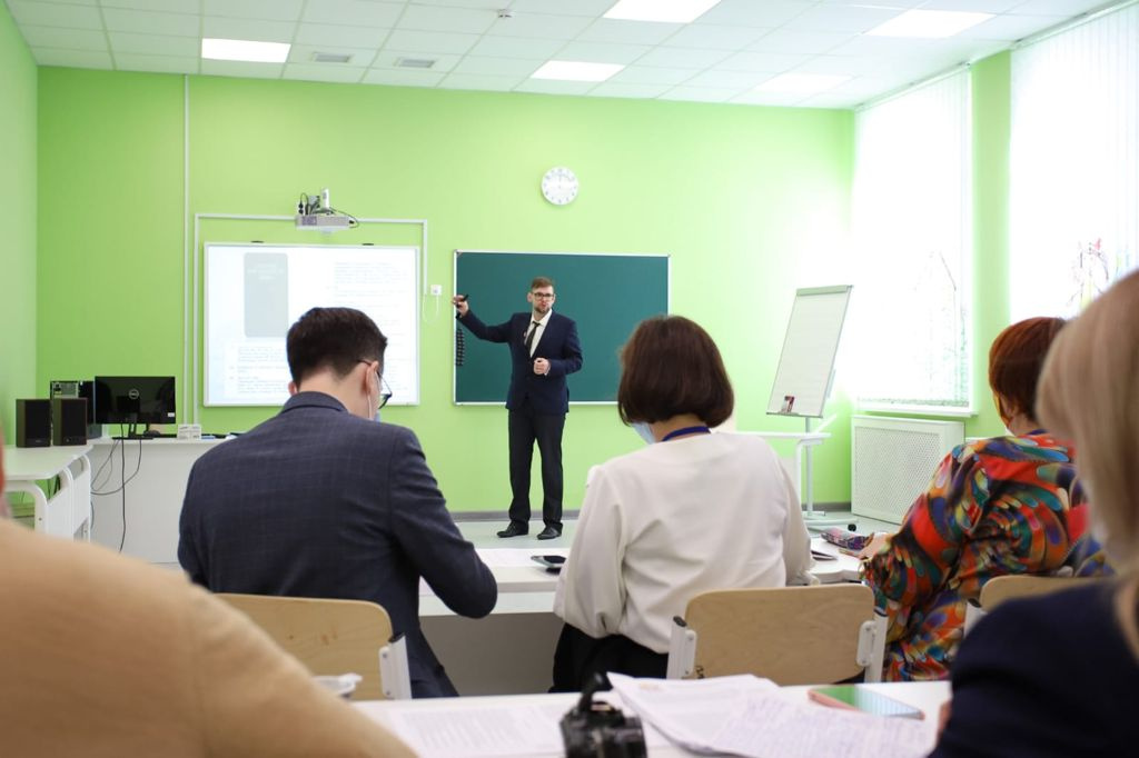 Во Вьетнаме российские учителя окажут методическую помощь местным коллегам