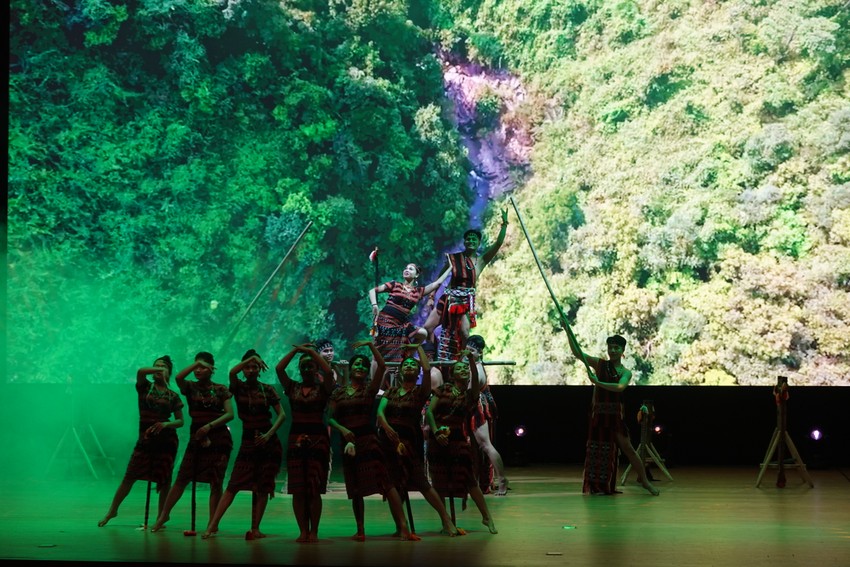 Закрылся 4-й Фестиваль культуры народностей Центрального Вьетнама 2023 года